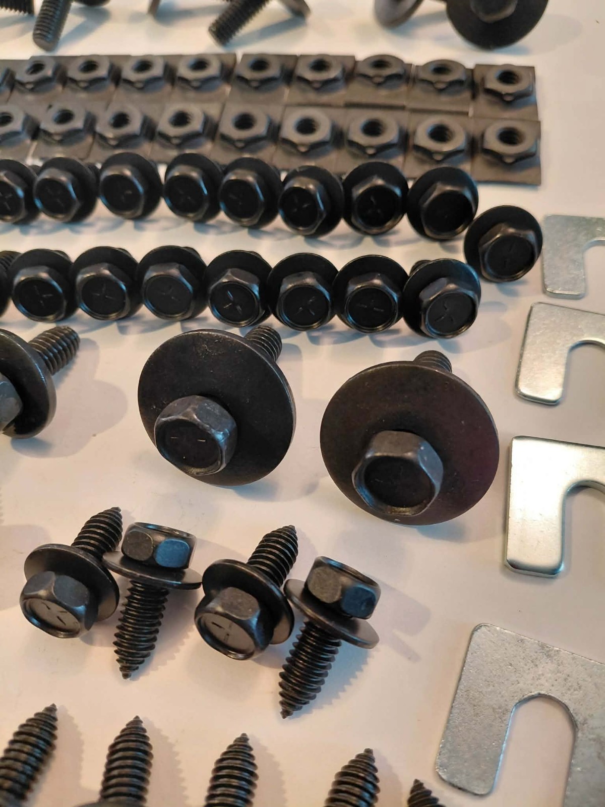 67-72 Chevy GMC Suburban Front End Sheet Metal Hardware Bolt kit GM Restoration - Image 2